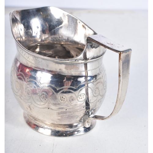 962 - .925 sterling silver georgian cream jug. 107 grams. 8.5 cm x 12.5 cm.