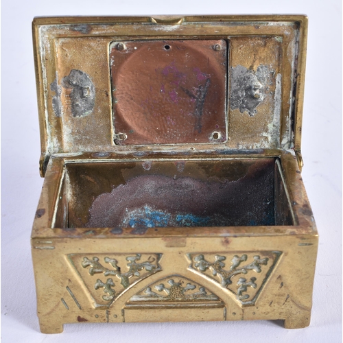 981 - AN ANTIQUE BRONZE AND ENAMEL SECESSIONIST MOVEMENT BOX decorated with foliage and motifs. 8 cm x 5.5... 