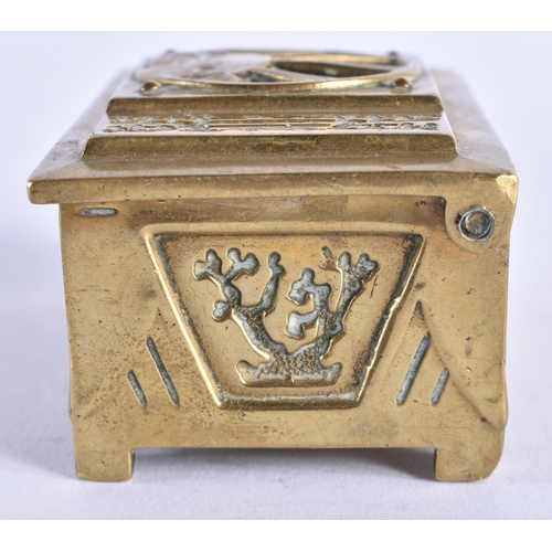 981 - AN ANTIQUE BRONZE AND ENAMEL SECESSIONIST MOVEMENT BOX decorated with foliage and motifs. 8 cm x 5.5... 