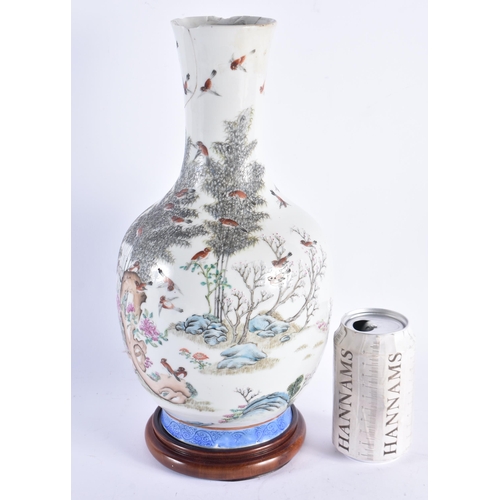 995 - A LARGE 19TH CENTURY CHINESE FAMILLE ROSE PORCELAIN BIRD VASE bearing Qianlong marks to base. 36 cm ... 