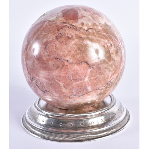 13 - A LATE 19TH CENTURY CARVED RHODONITE SCHOLARS BALL ON STAND. 11 cm diameter. (2)