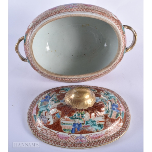 145A - A LARGE 18TH CENTURY CHINESE EXPORT FAMILLE ROSE PORCELAIN TUREEN AND COVER Qianlong, painted with t... 