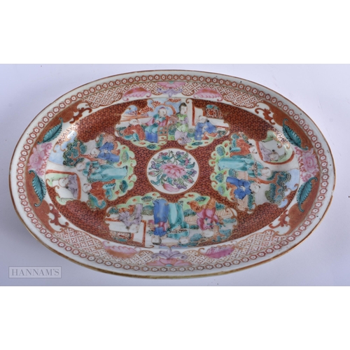 145A - A LARGE 18TH CENTURY CHINESE EXPORT FAMILLE ROSE PORCELAIN TUREEN AND COVER Qianlong, painted with t... 