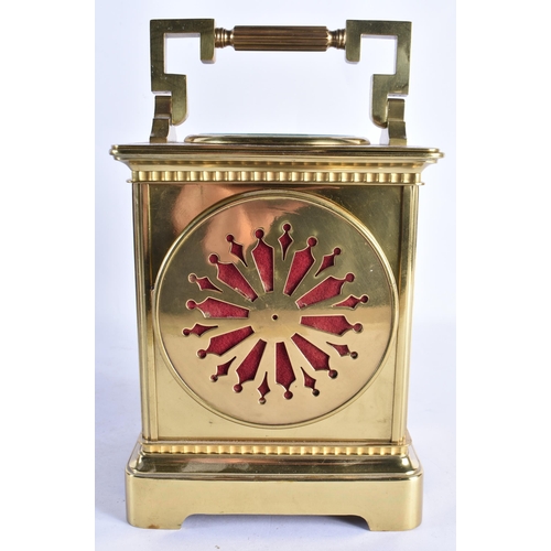 160 - A VERY LARGE LATE 19TH CENTURY BRASS CASED CARRIAGE CLOCK within leather case. 26 cm x 15 cm inc han... 