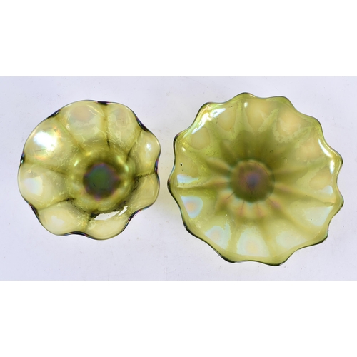 203 - AN ART NOUVEAU AUSTRIAN GREEN GLASS BOWL possibly Loetz, together with a smaller bowl. Largest 17 cm... 