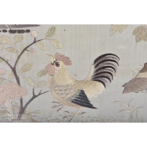 25B - A FINE 19TH CENTURY CHINESE SILK EMBROIDERED BIRD PANEL Qing. 58 x 44 cm