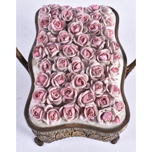 301 - AN EARLY 20TH CENTURY CONTINENTAL PORCELAIN BOX AND COVER with gilt mounts. 21 cm x 30 cm inc handle... 