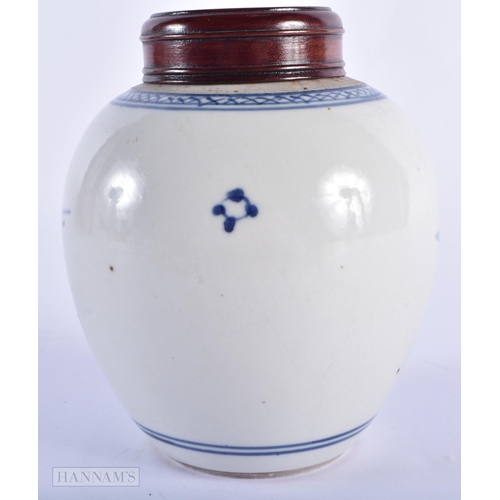 30D - A 19TH CENTURY CHINESE BLUE AND WHTIE PORCELAIN GINGER JAR AND COVER Late Qing. 14 x 13cm