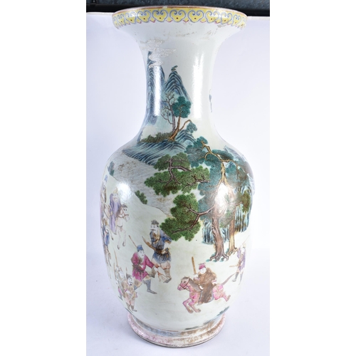 320 - A VERY LARGE 19TH CENTURY CHINESE FAMILLE ROSE PORCELAIN VASE Qing, painted with landscapes. 70 cm h... 