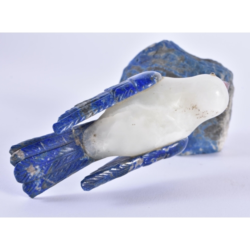 341 - A CONTINENTAL LAPIS LAZULI AND ONYX FIGURE OF A BIRD. 10 cm x 8 cm.