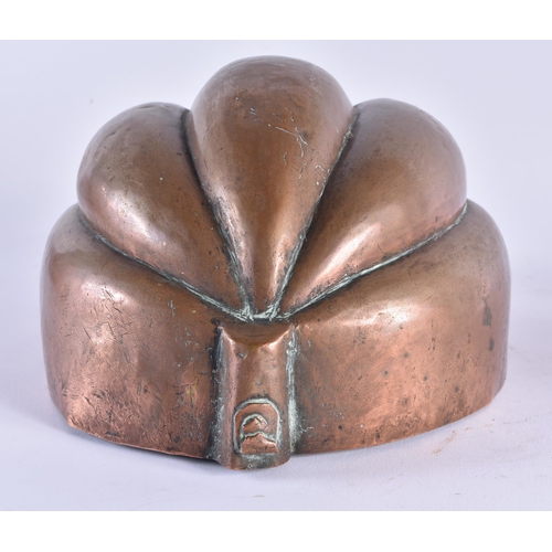 372 - AN UNUSUAL VICTORIAN COPPER JELLY MOULD. 24 cm x 12 cm.