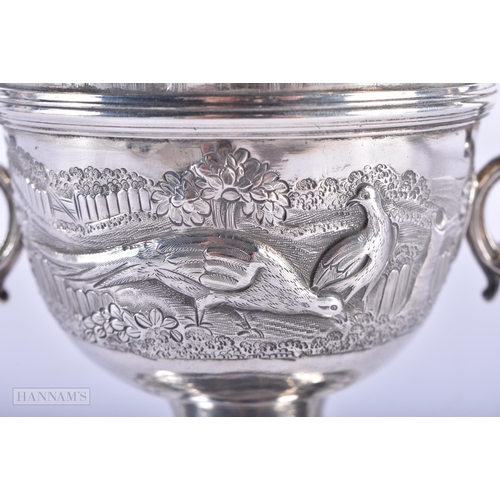 40D - A RARE 18TH CENTURY IRISH TWIN HANDLED LOVING CUP by W Townsend. Dublin 1750. 445g. 13 cm x 18 cm.