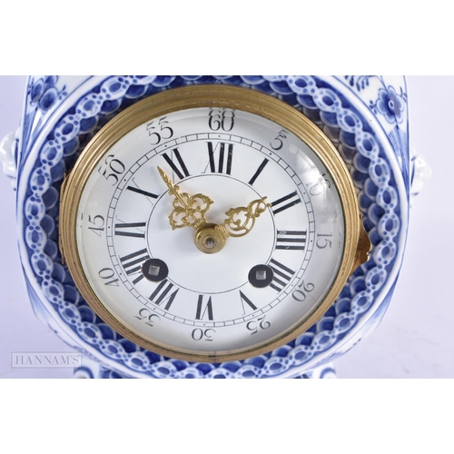 423 - A RARE DANISH ROYAL COPENHAGEN PORCELAIN CLOCK. 27 cm x 15 cm.