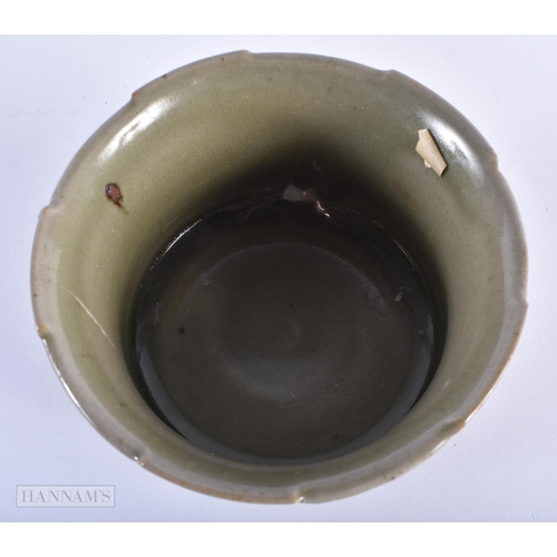 45D - AN UNUSUAL CHINESE QING DYNASTY CELADON BOWL incised with calligraphy. 8cm x 13.5 cm