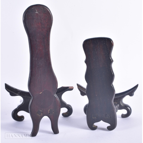 498 - TWO 19TH CENTURY CHINESE CARVED HARDWOOD DISPLAY STANDS. Largest 18 cm high. (2)