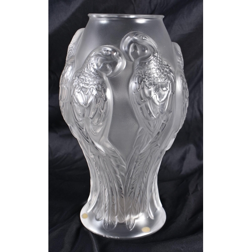 513 - A LARGE LALIQUE GLASS PARROT VASE. 25 cm high.