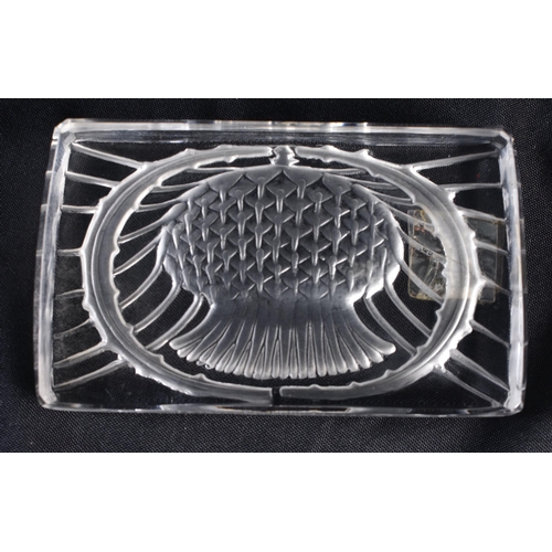 533 - A LALIQUE GLASS PAPERWEIGHT. 8 cm x 5 cm.