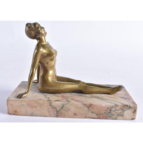 642 - AN ART DECO BRONZE AND MARBLE RECLINING NUDE FIGURE OF A FEMALE. 12 cm wide.