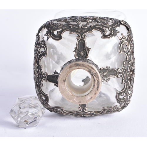 648 - AN ANTIQUE CONTINENTAL SILVER MOUNTED HOUR GLASS DECANTER AND STOPPER. 23 cm high.