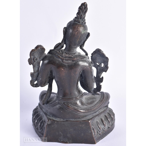 672 - ASSORTED INDIAN, THAI AND CHINESE BRONZES including buddhas. (qty)