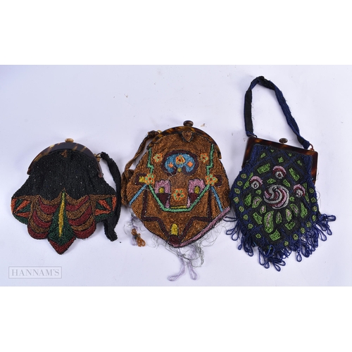 780 - THREE VINTAGE BEADWORK LADIES EVENING BAGS. (3)