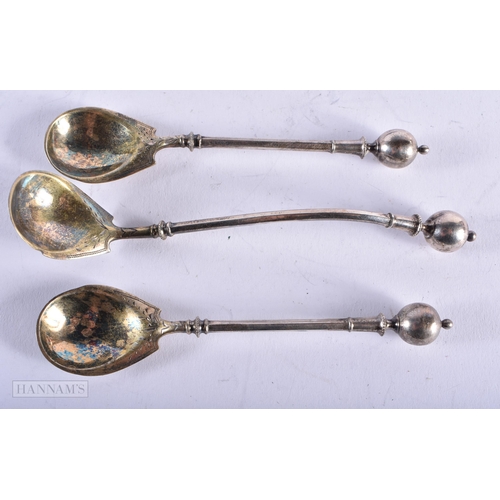 1793 - A CASED SET OF ANTIQUE SPOONS. 39 grams. 12 cm x 2.25 cm. (3)