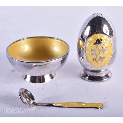 1797 - A DANISH SILVER AND ENAMEL CONDIMENT SET. 55.7 grams. 5 cm x 3 cm.