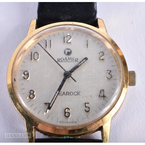 1943 - Mens Vintage Roamer Searock Gold Tone Watch.  Movement - Hand-Wind.  WORKING  Running.  Case Diamet... 