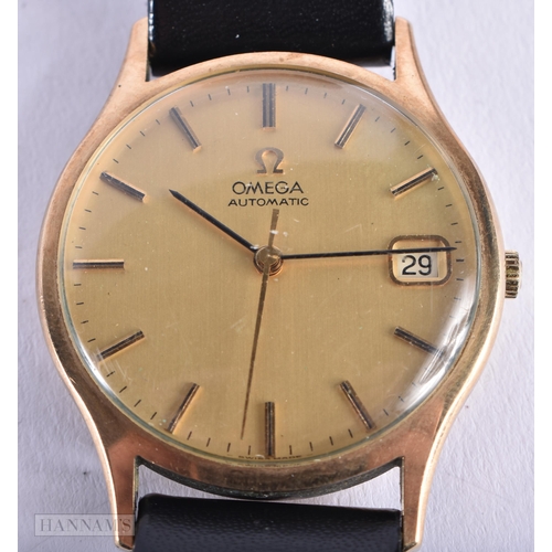 1944 - Mens Vintage Omega 9ct Gold Watch
 Movement - Automatic
 WORKING - Running
 
 Case Diameter (Inc Cro... 