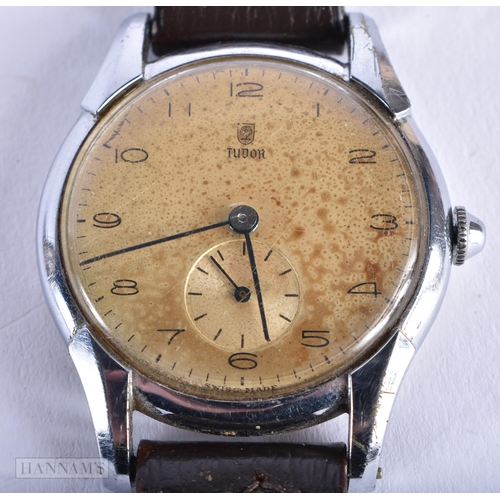 1949 - Mens Vintage Tudor Watch. Movement Hand Wind. WORKING & Running. Case Diameter (Inc Crown) 35mm. Lug... 