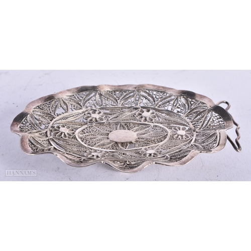 1997 - .950 silver filigree pin / bon bon dish. 56 grams. 12.75 cm x 8.25 cm.