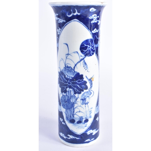 2074 - A 19TH CENTURY CHINESE BLUE AND WHITE PORCELAIN VASE bearing Kangxi marks to base. 21 cm high.