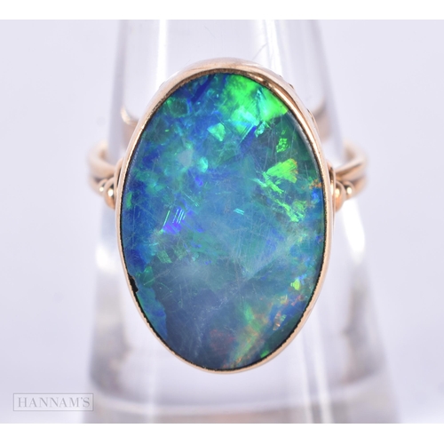 2883 - A Victorian Antique Gold and Opal Ring.  Size K, weight 4.6g