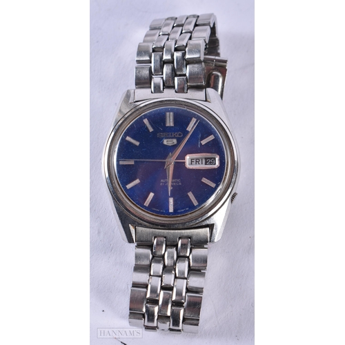 2894 - Mens Vintage Seiko 5 Blue Dial Watch Movement - Automatic WORKING - Running Case Diameter (Inc Crown... 