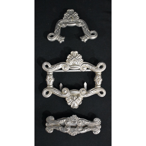 3070 - A collection of Scottish Military metal belt buckles 10 x 9 cm (Qty)