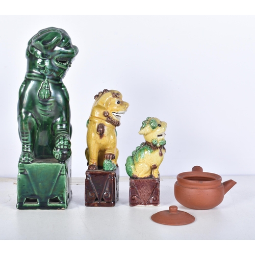 3094 - A collection of Chinese Porcelain Foo dogs together with a Yixing teapot 22cm (4).