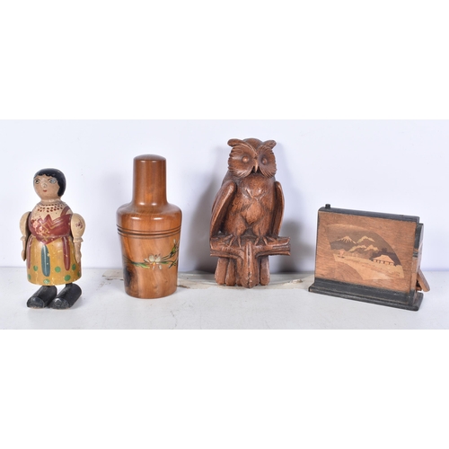 3099 - A collection of wooden and Treen items together with a pottery Owl wall hook 15cm.