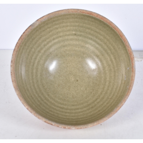 3254 - A collection of Leach studio pottery bowls 14 x 16cm (4)