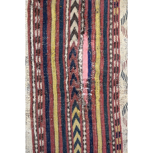 3259 - A vintage flat weave Kilim runner rug 303 x 76cm