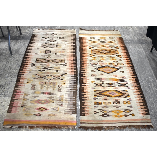 3260 - A pair of flat weave Kilim runners 190 x 77cm (2)