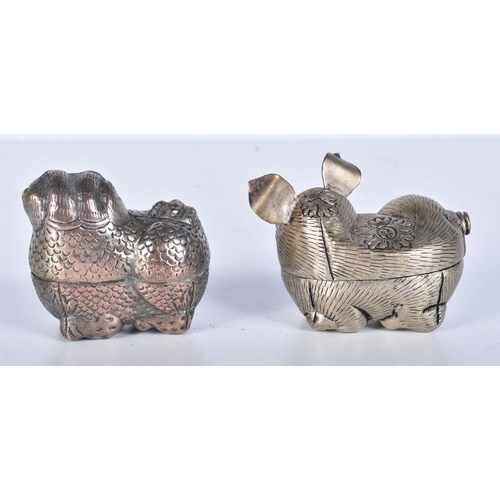 3371 - Two white metal Cambodian Betel boxes 5 x 6cm (2)