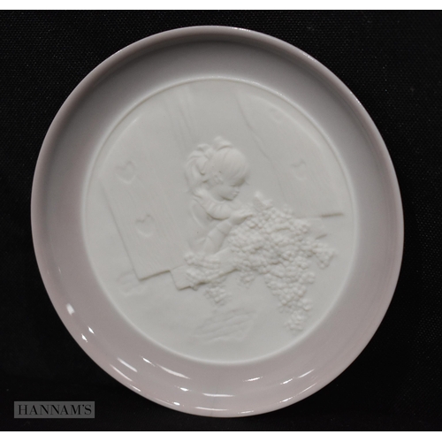 3647 - A collection of Lladro dishes 10 cm (6).