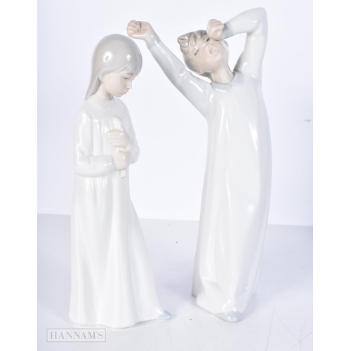 3649 - A collection of Lladro figurines 24cm (8).