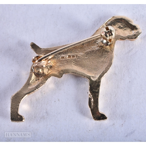 3913 - A 9 Carat Gold Dog Brooch in an associated Vintage Box. Stamped 375. 3.5cm x 2.8cm, weight 5.6g