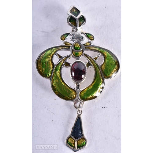 3941 - An Art Noveau Style Silver and Enamel Pendant. Stamped Sterling6.1cm x 3.4cm, weight 8.4g