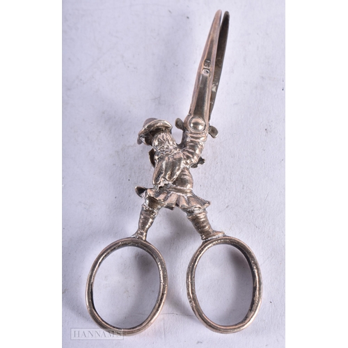 3984 - A Novelty Pair of Victorian Silver Scissors. Hallmarked London 1897. 8.4cm x 3.8cm, weight 23.2g