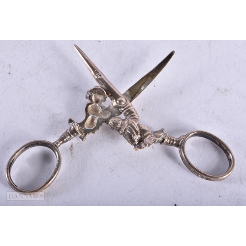 3984 - A Novelty Pair of Victorian Silver Scissors. Hallmarked London 1897. 8.4cm x 3.8cm, weight 23.2g