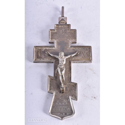 3986 - A Continental Silver Russian Orthodox Priest Crucifix. Stamped 84. 13.1cm x 6.3cm, weight 121.8g