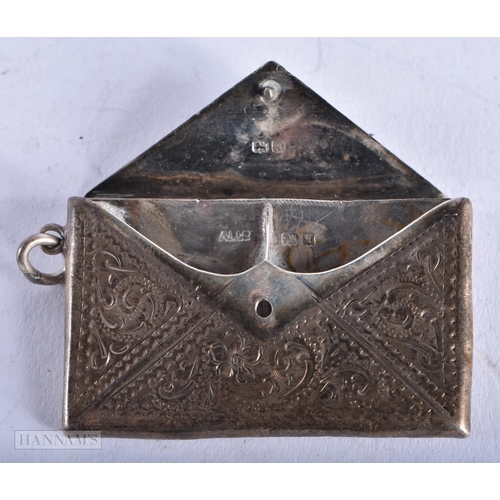 3997 - A Silver Stamp Box. Stamped Sterling. 4.2cm x 2.6cm x 0.5cm, weight 8.5g