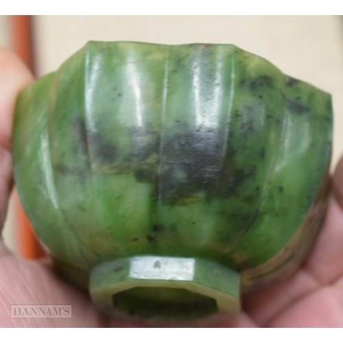 2873 - An 18th Century Chinese Spinach Jade Bowl Qianlong mark and period. 7.5 cm diameter, 5cm high, weigh... 